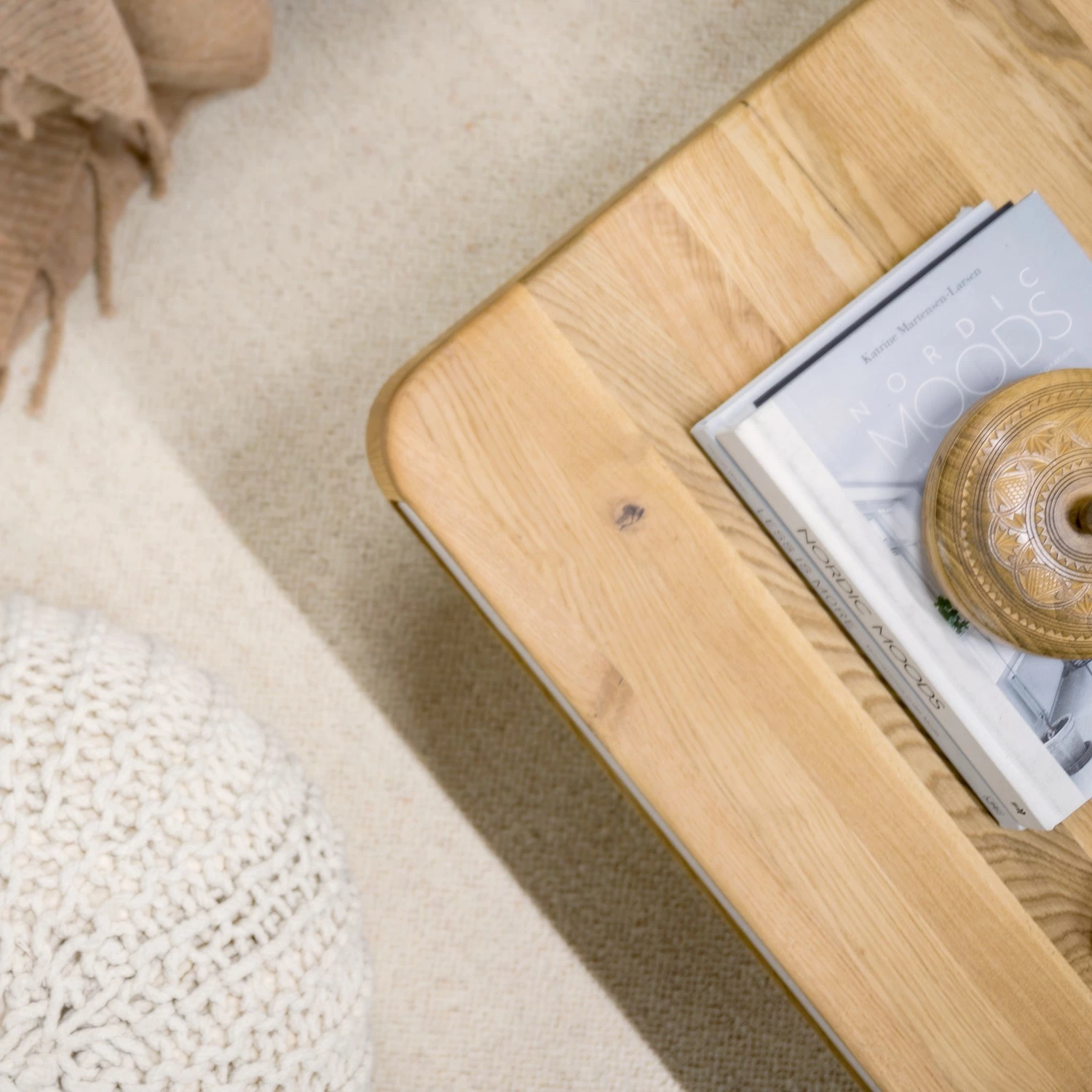 Studio Copenhagen Table basse Loca II - Chêne sauvage partiellement massif - Chêne sauvage / Blanc 17 Studio Copenhagen Table basse Loca II - Chêne sauvage partiellement massif - Chêne sauvage / Blanc – Image 15