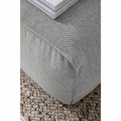 Studio Copenhagen Repose-pieds capitonné HUDSON - Tissu Saia: Gris clair -loftscape Boutique 1000011005 201130 15532700154 DETAILS P000000001000011005