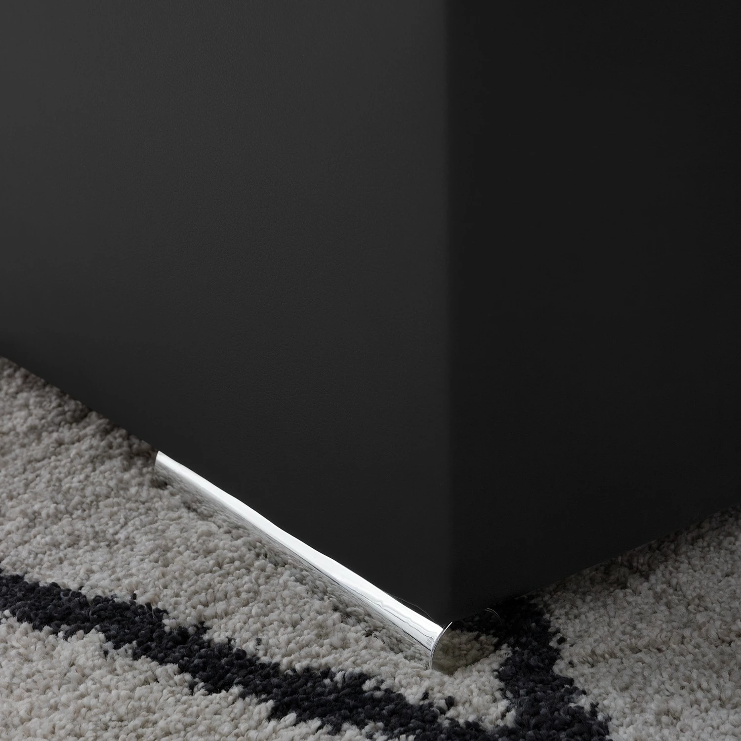 Fredriks Canapé panoramique Puntiro I - Tissu - Cuir synthétique Lilo / Tissu structuré Satur: Noit / Anthracite - Méridienne courte à droite / longue à gauche (vue de face) 23 Fredriks Canapé panoramique Puntiro I - Tissu - Cuir synthétique Lilo / Tissu structuré Satur: Noit / Anthracite - Méridienne courte à droite / longue à gauche (vue de face) – Image 21