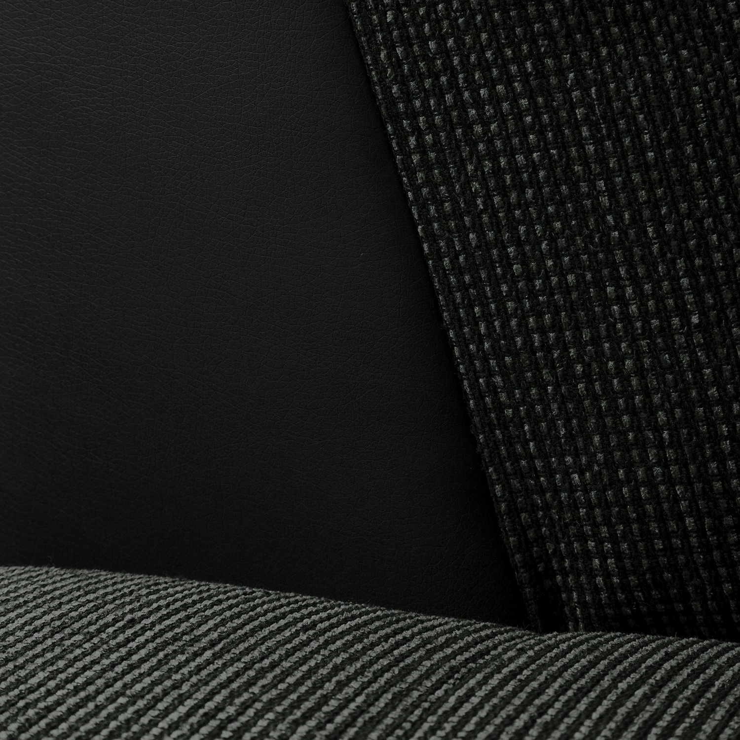 Fredriks Canapé panoramique Puntiro I - Tissu - Cuir synthétique Lilo / Tissu structuré Satur: Noit / Anthracite - Méridienne courte à droite / longue à gauche (vue de face) 30 Fredriks Canapé panoramique Puntiro I - Tissu - Cuir synthétique Lilo / Tissu structuré Satur: Noit / Anthracite - Méridienne courte à droite / longue à gauche (vue de face) – Image 28