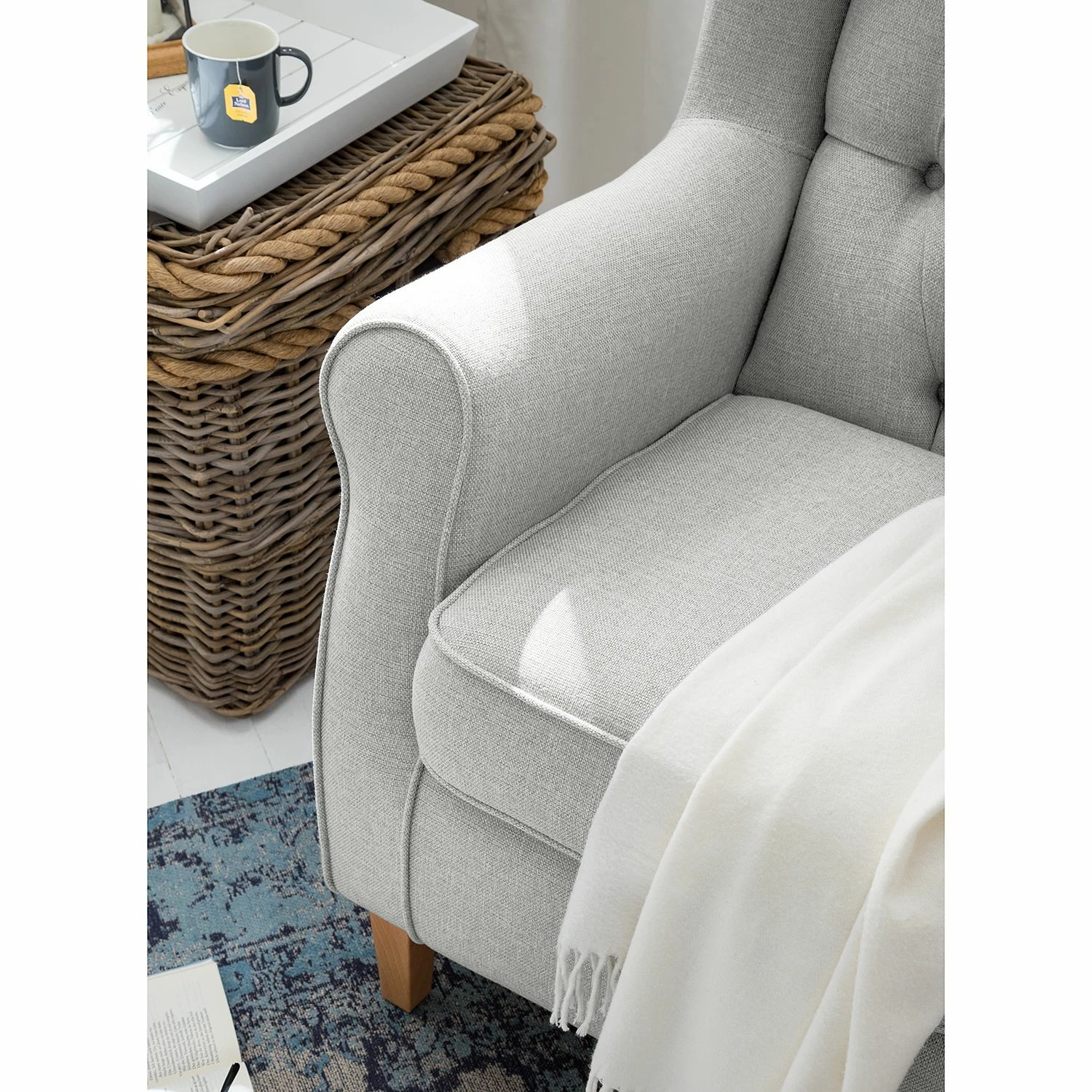 Maison Belfort Fauteuil à oreilles Luro - Granit 12 Maison Belfort Fauteuil à oreilles Luro - Granit – Image 10