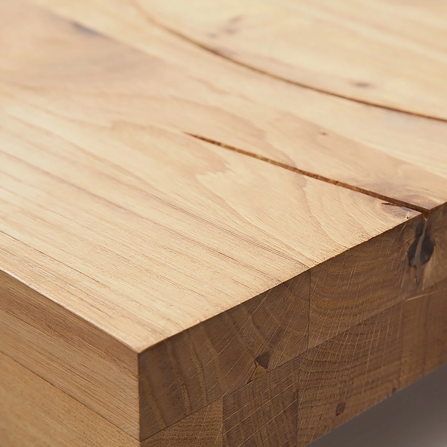 Fredriks Buffet Roble I - éclairage inclus - Blanc mat / sauvage massif 5 Fredriks Buffet Roble I - éclairage inclus - Blanc mat / sauvage massif – Image 3