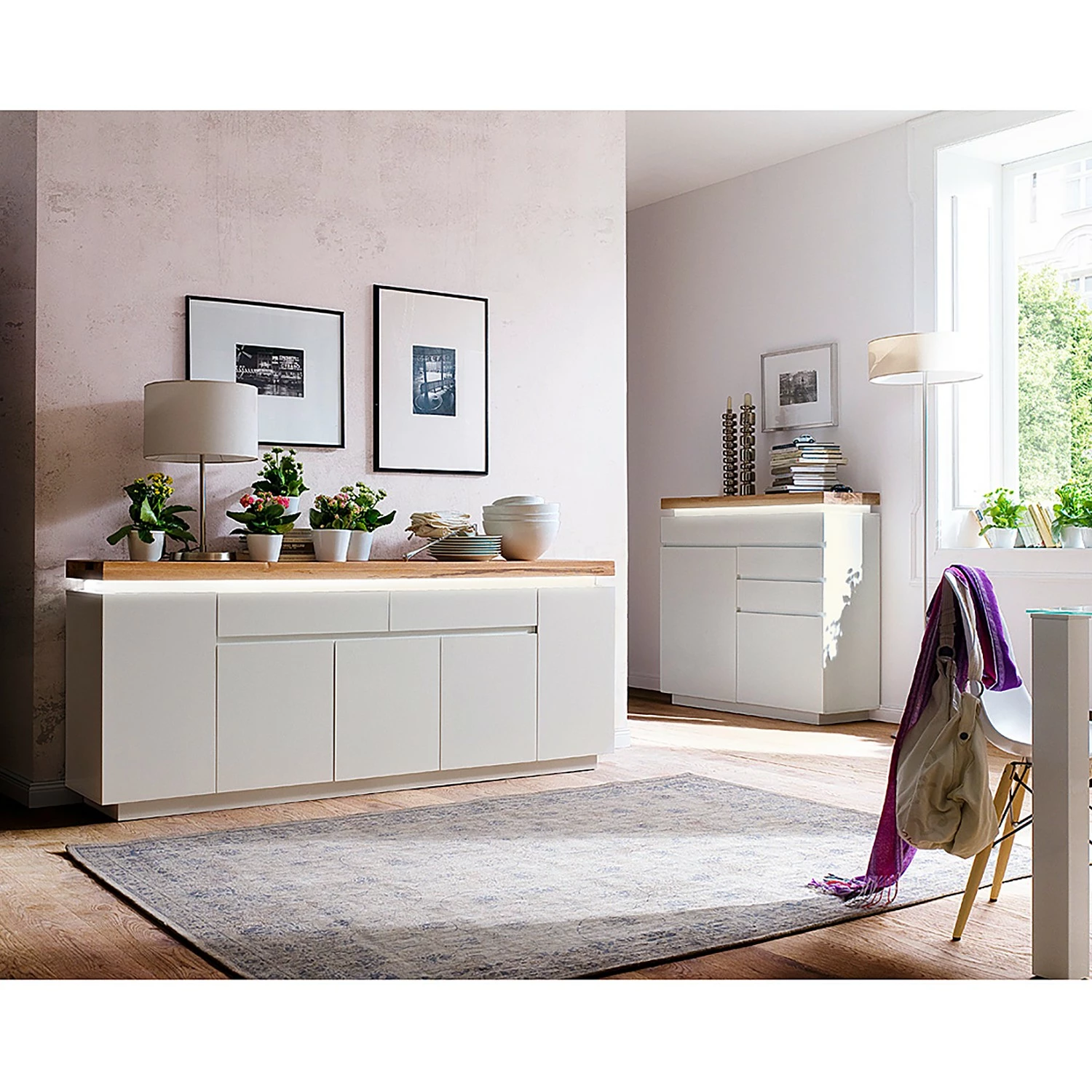 Fredriks Commode Roble I - éclairage inclus - Blanc mat / Placage en chêne sauvage massif 5 Fredriks Commode Roble I - éclairage inclus - Blanc mat / Placage en chêne sauvage massif – Image 3
