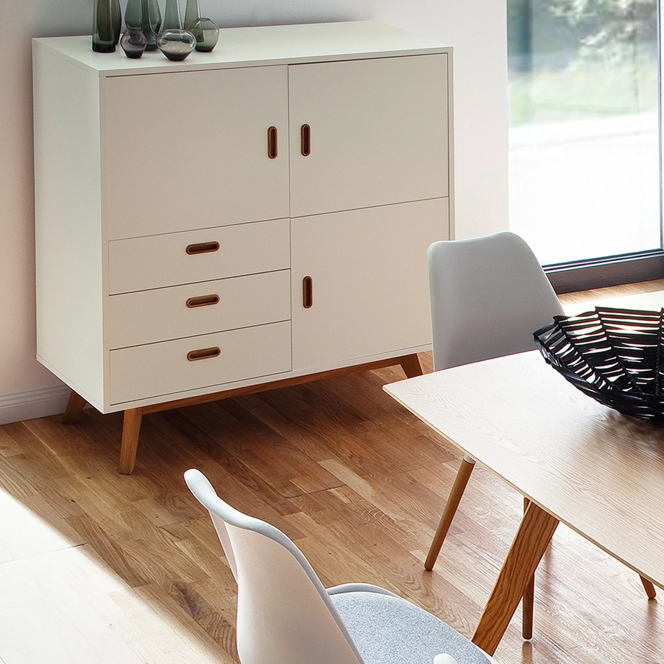 Commode Bess II - Blanc 4 Commode Bess II - Blanc – Image 2