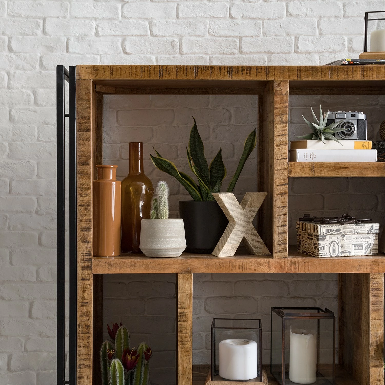 Wolf-Möbel Étagère Iron II - Manguier massif / Fer 8 Wolf-Möbel Étagère Iron II - Manguier massif / Fer – Image 6