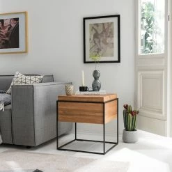 Studio Copenhagen Table d’appoint Cubus - Chêne -loftscape Boutique 1000114081 190417 14473300020 MOOD GALLERYIMAGES P000000001000114081 mood