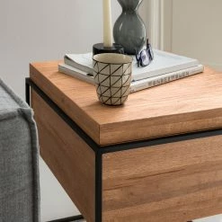 Studio Copenhagen Table d’appoint Cubus - Chêne -loftscape Boutique 1000114081 190417 14473400028 GALLERYIMAGES P000000001000114081