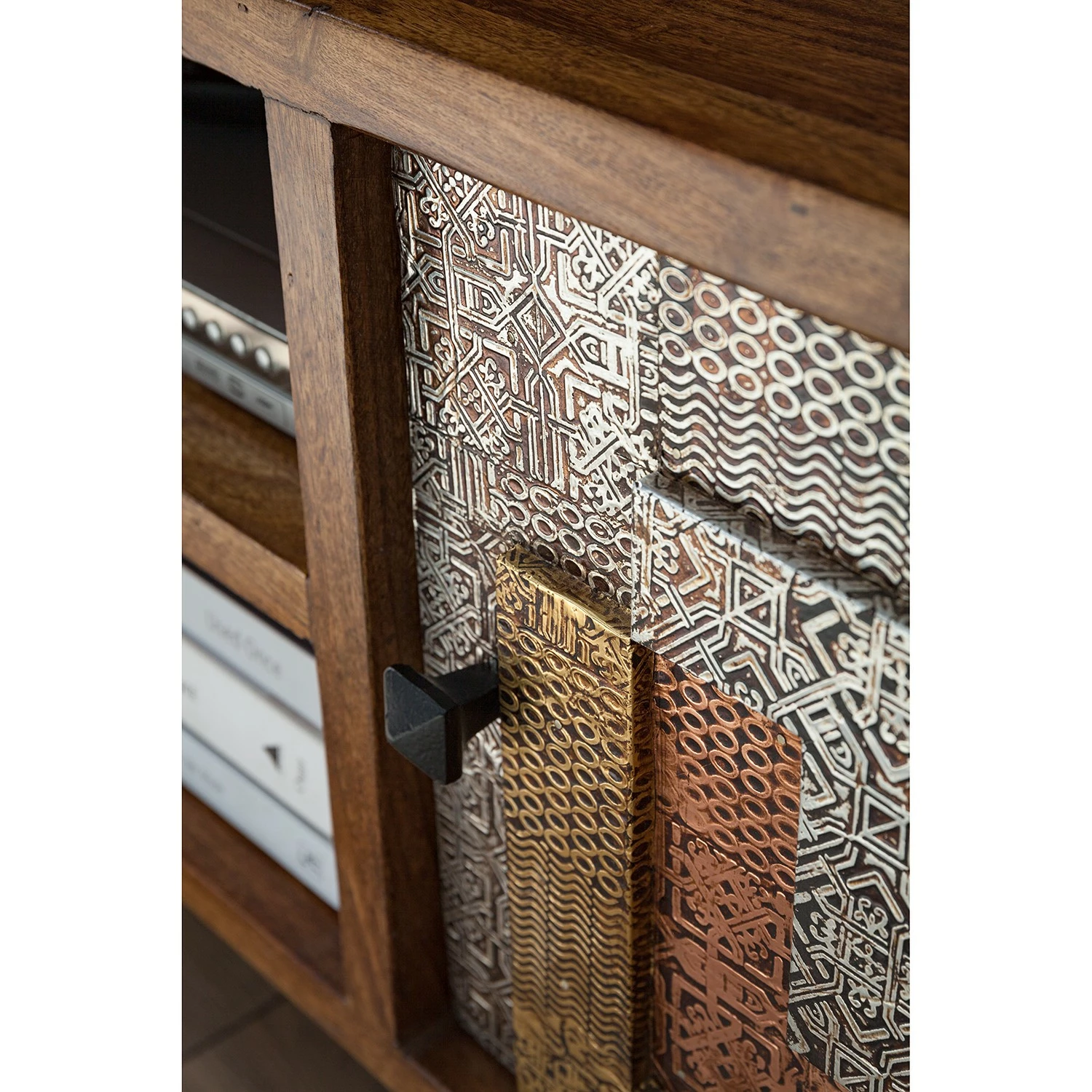 Wolf-Möbel Meuble TV Orient - Acacia massif / Métal - Multicolore 15 Wolf-Möbel Meuble TV Orient - Acacia massif / Métal - Multicolore – Image 13