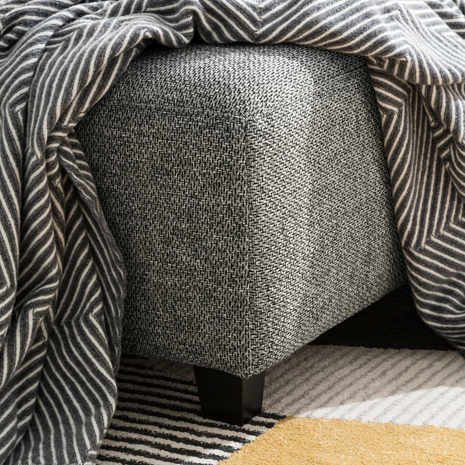 Fredriks Canapé d'angle Apex - Tissu - Platine - Méridienne longue à droite (vue de face) 20 Fredriks Canapé d'angle Apex - Tissu - Platine - Méridienne longue à droite (vue de face) – Image 18