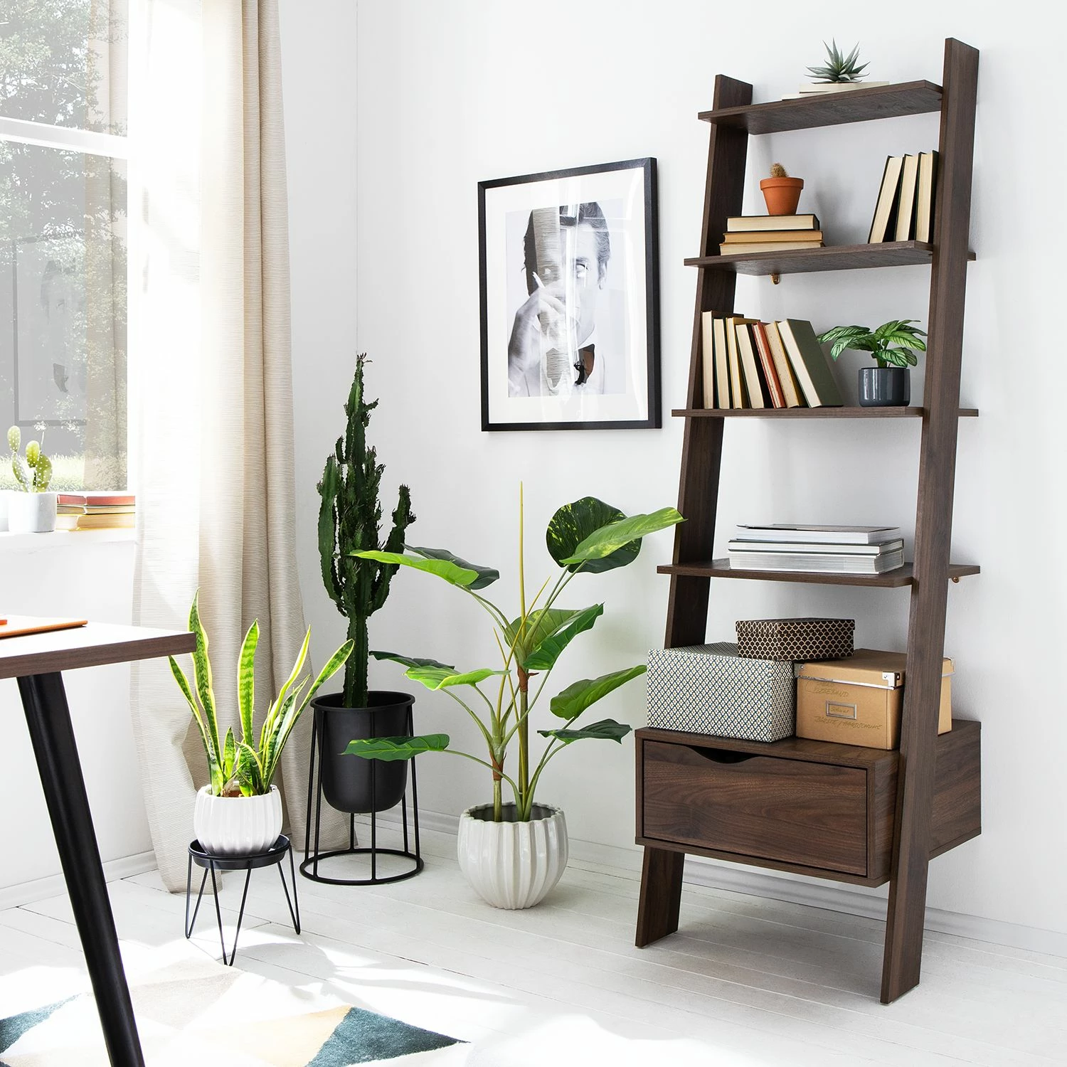 Mørteens Étagère Gjora - Partiellement en hévéa massif - Noyer 4 Mørteens Étagère Gjora - Partiellement en hévéa massif - Noyer – Image 2