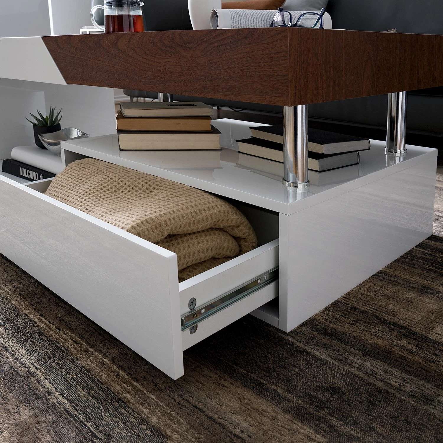 Fredriks Table basse Smithers - Imitation noyer / Blanc brillant 16 Fredriks Table basse Smithers - Imitation noyer / Blanc brillant – Image 14