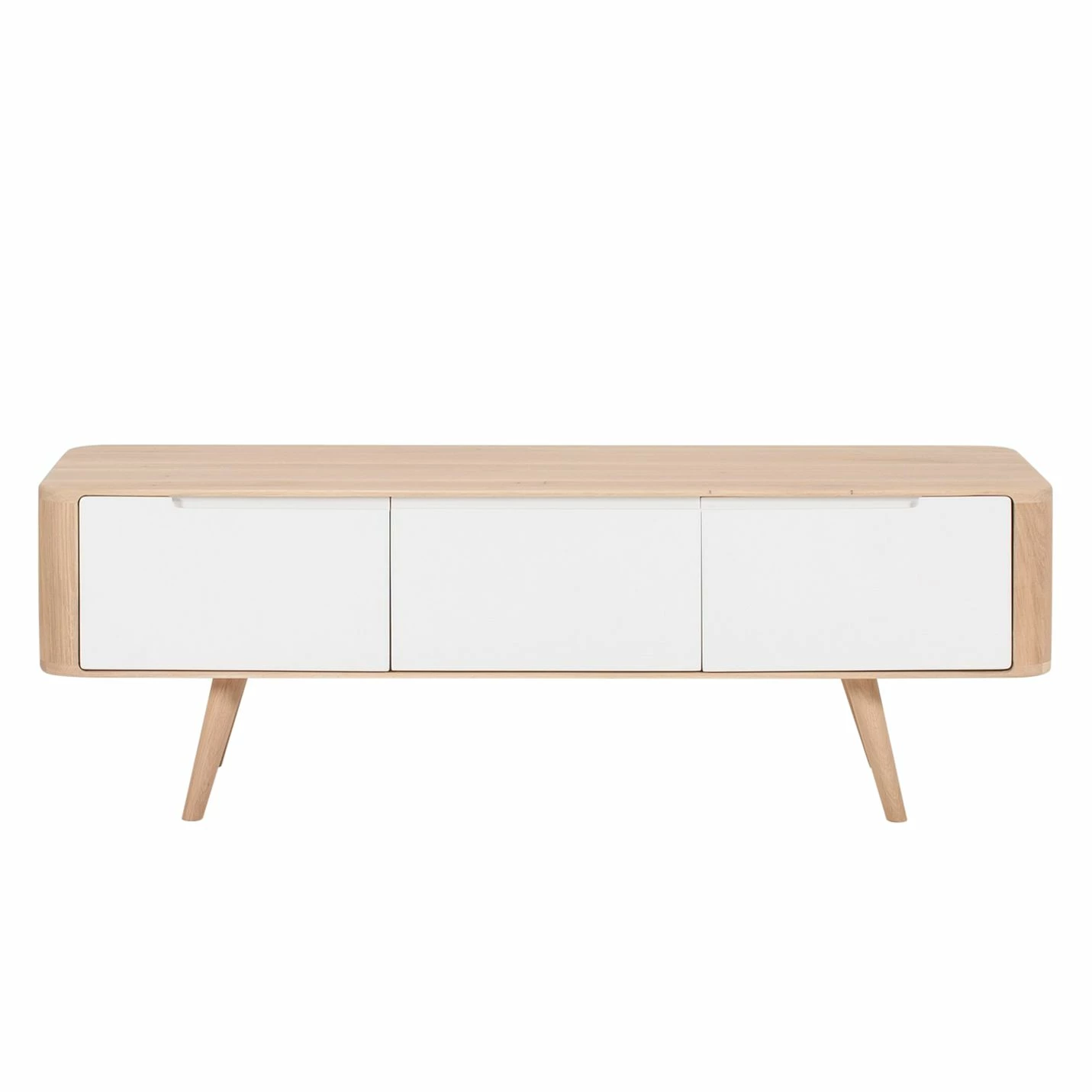 Studio Copenhagen Meuble TV Loca V - Partiellement en chêne sauvage massif - Chêne sauvage huilé clair - Largeur : 135 cm - Profondeur : 55 cm 4 Studio Copenhagen Meuble TV Loca V - Partiellement en chêne sauvage massif - Chêne sauvage huilé clair - Largeur : 135 cm - Profondeur : 55 cm – Image 2