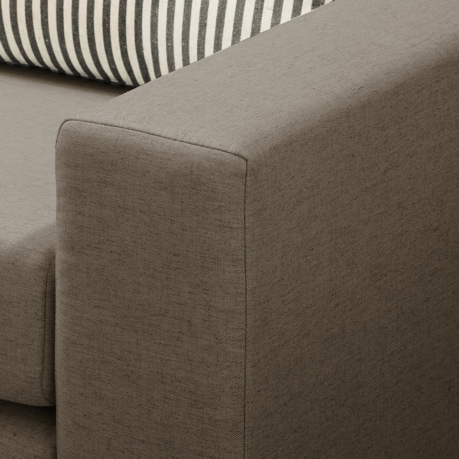 Maison Belfort Canapé convertible Latina XVI - Tissu - Taupe - Largeur : 170 cm 15 Maison Belfort Canapé convertible Latina XVI - Tissu - Taupe - Largeur : 170 cm – Image 13