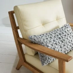 Studio Copenhagen Fauteuil TIMON - Cuir véritable Neka : Crème -loftscape Boutique 1000156474 190516 09282100096 GALLERYIMAGES P000000001000156474