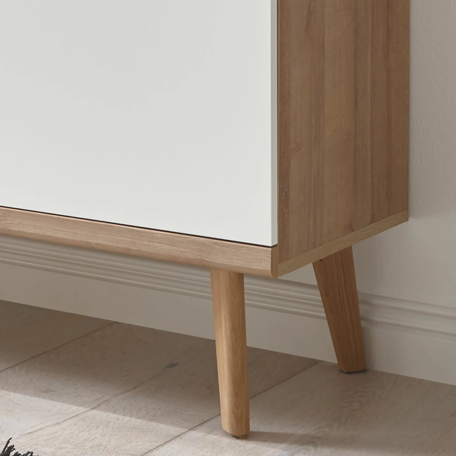 Norrwood Buffet Gyland - Blanc matt / Imitation chêne Riviera 10 Norrwood Buffet Gyland - Blanc matt / Imitation chêne Riviera – Image 8