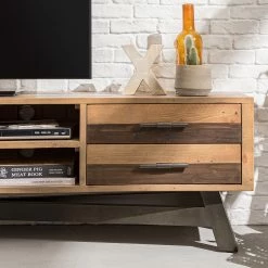 Ars manufacti Meuble TV Tamati III - Pin massif / Fer - Pin / Noir 34 Ars manufacti Meuble TV Tamati III - Pin massif / Fer - Pin / Noir -loftscape Boutique 1000166778 200117 07273800008 DETAILS P000000001000166778