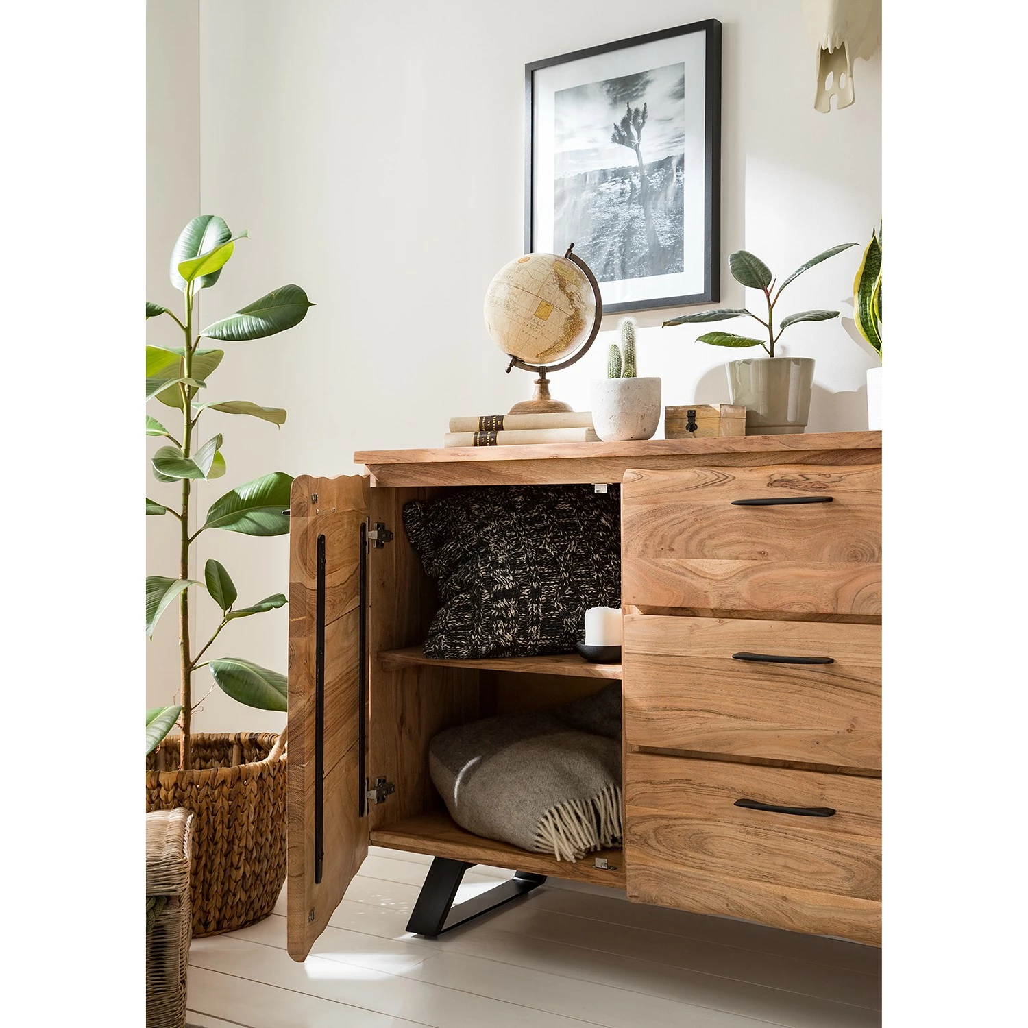 Ars Natura Buffet Vardo - Acacia massif / Métal - Acacia / Noir 16 Ars Natura Buffet Vardo - Acacia massif / Métal - Acacia / Noir – Image 14