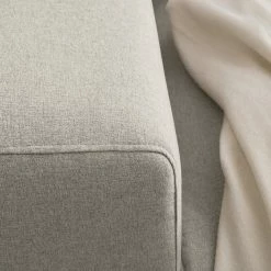 Fredriks Canapé d’angle CONNOLLY - Tissu - Méridienne courte à droite (vue de face) 21 Fredriks Canapé d’angle CONNOLLY - Tissu - Méridienne courte à droite (vue de face) -loftscape Boutique 1000176534 210323 15232701665 DETAILS P000000001000176534