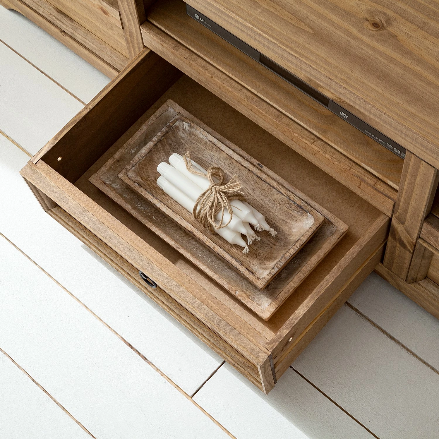 Maison Belfort Meuble TV Finca Rustica II - Pin massif - Epicéa naturel 10 Maison Belfort Meuble TV Finca Rustica II - Pin massif - Epicéa naturel – Image 8