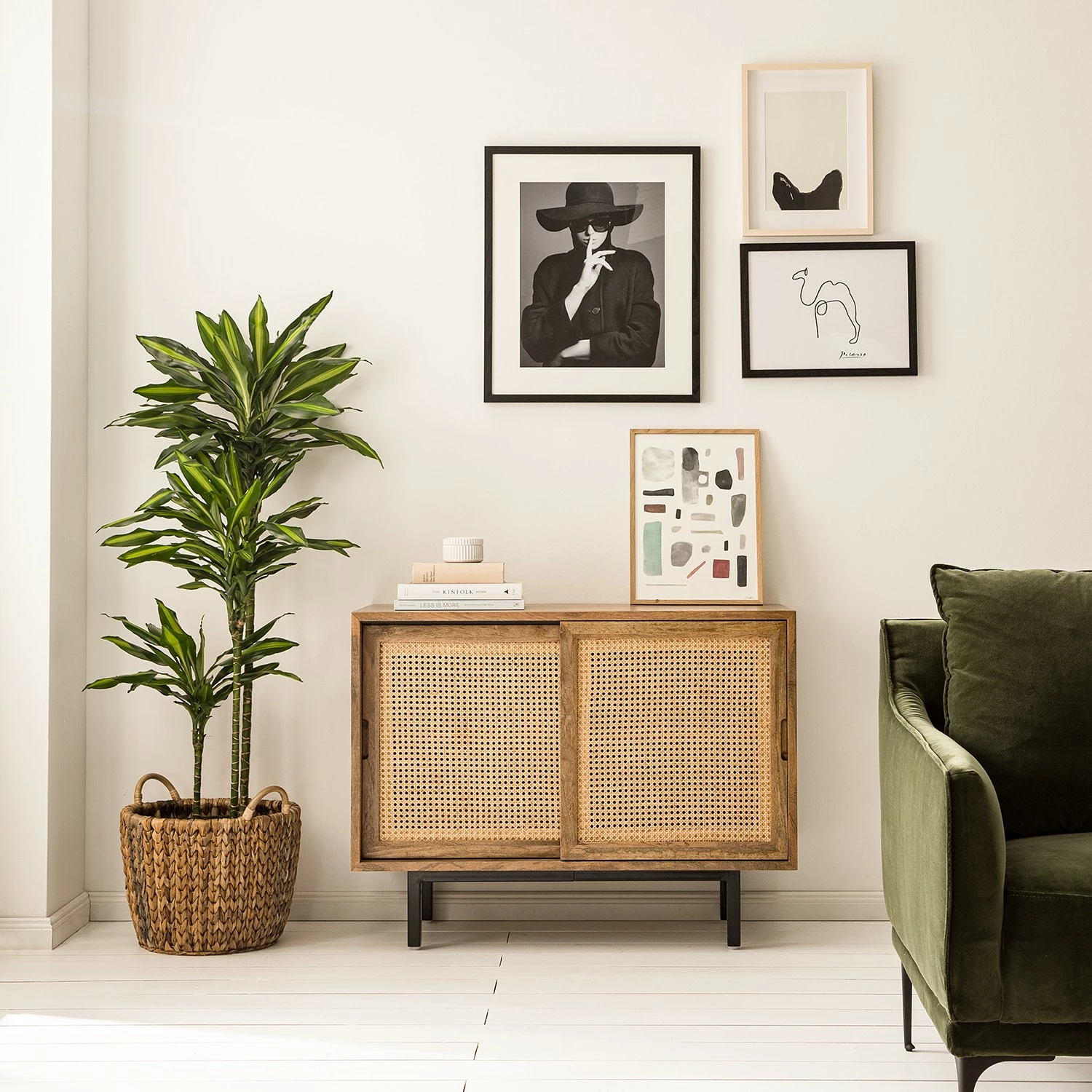 Ars manufacti Buffet Vina II - Manguier massif / Rotin - Manguier / Noir 4 Ars manufacti Buffet Vina II - Manguier massif / Rotin - Manguier / Noir – Image 2