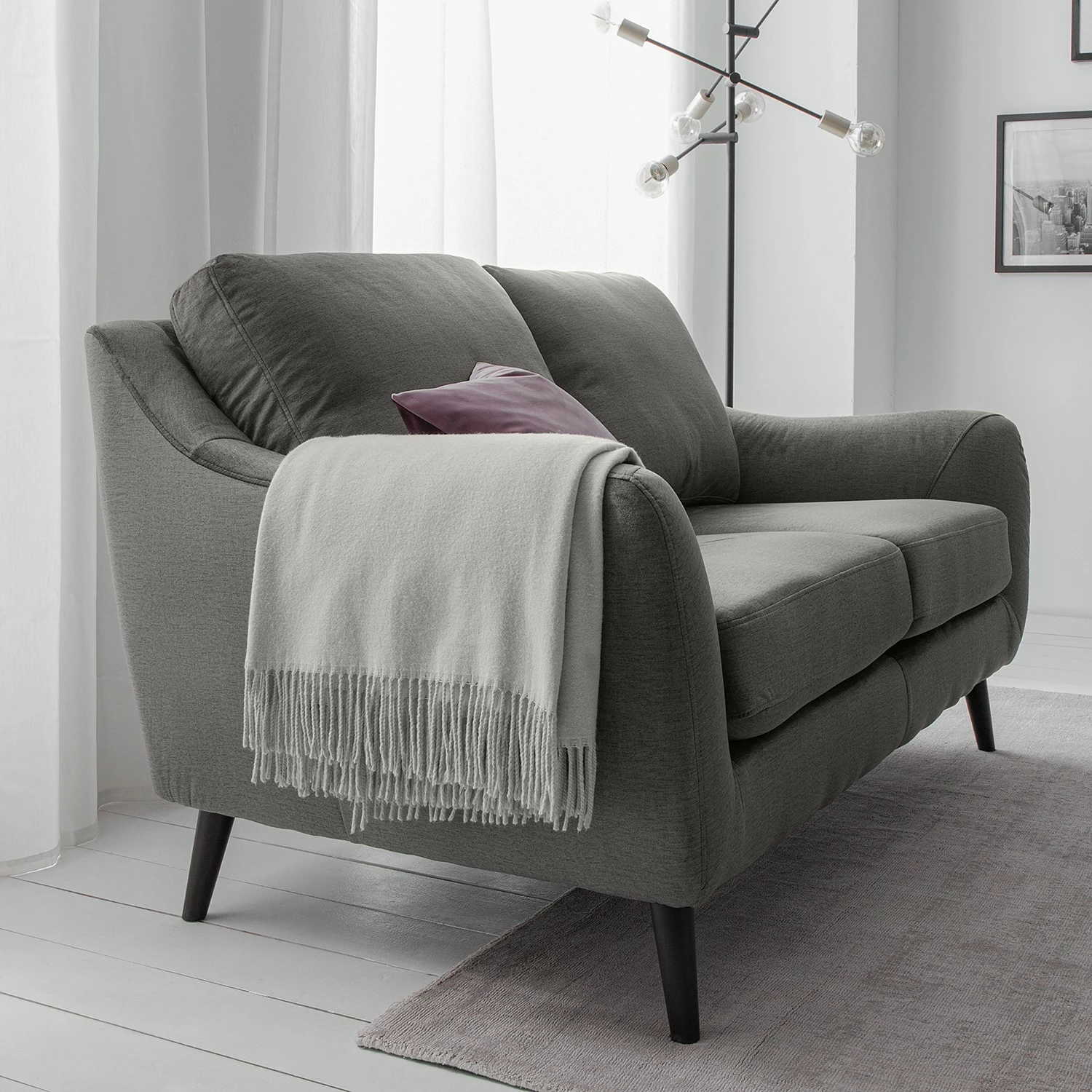 Jack & Alice Canapé Tennyson (2 places) - Velours - Gris 5 Jack & Alice Canapé Tennyson (2 places) - Velours - Gris – Image 3