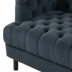 Jack & Alice Canapé Mindarie (3 places) - Velours - Bleu foncé 28 Jack & Alice Canapé Mindarie (3 places) - Velours - Bleu foncé -loftscape Boutique 1000180887 201021 14381100016 DETAILS P000000001000180887
