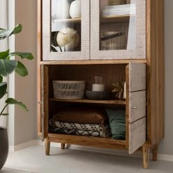 Ars manufacti Vitrine Buuda - Partiellement en acacia massif - Écru / Acacia 24 Ars manufacti Vitrine Buuda - Partiellement en acacia massif - Écru / Acacia -loftscape Boutique 1000182056 200227 06193200018 MOOD DETAILS P000000001000182056 mood