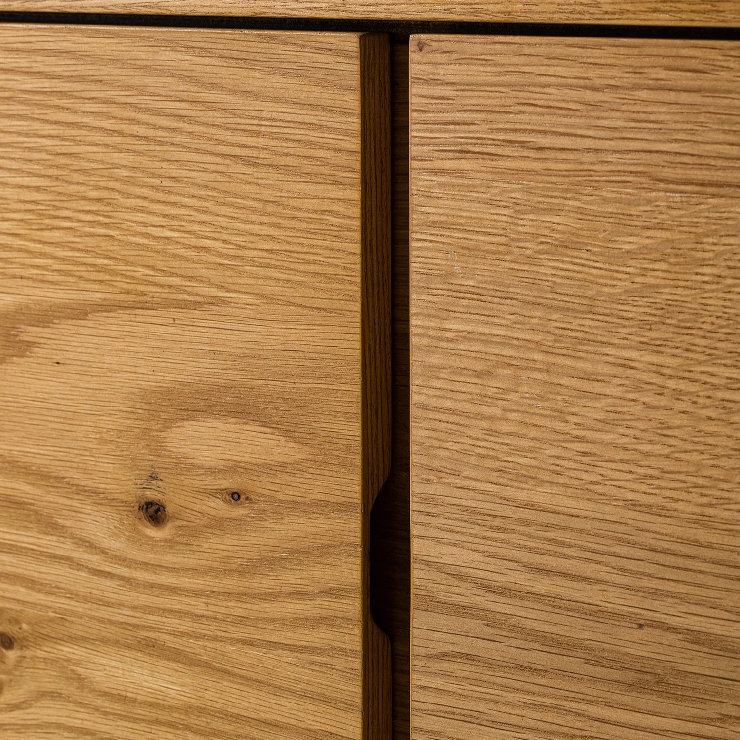 Ars Natura Buffet Nozza I - Placage en bois véritable - Chêne / Noir 11 Ars Natura Buffet Nozza I - Placage en bois véritable - Chêne / Noir – Image 9