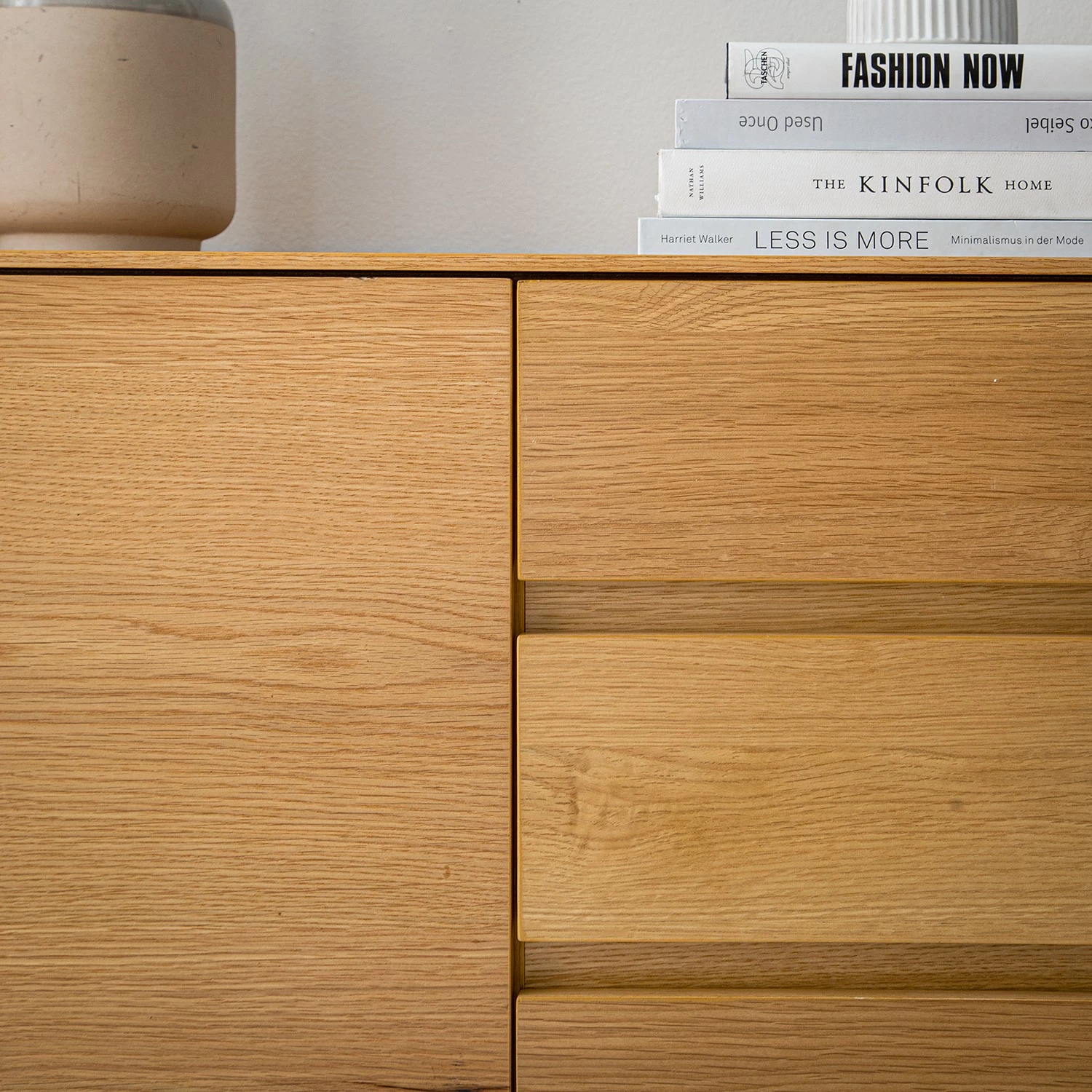 Ars Natura Buffet Nozza I - Placage en bois véritable - Chêne / Noir 14 Ars Natura Buffet Nozza I - Placage en bois véritable - Chêne / Noir – Image 12