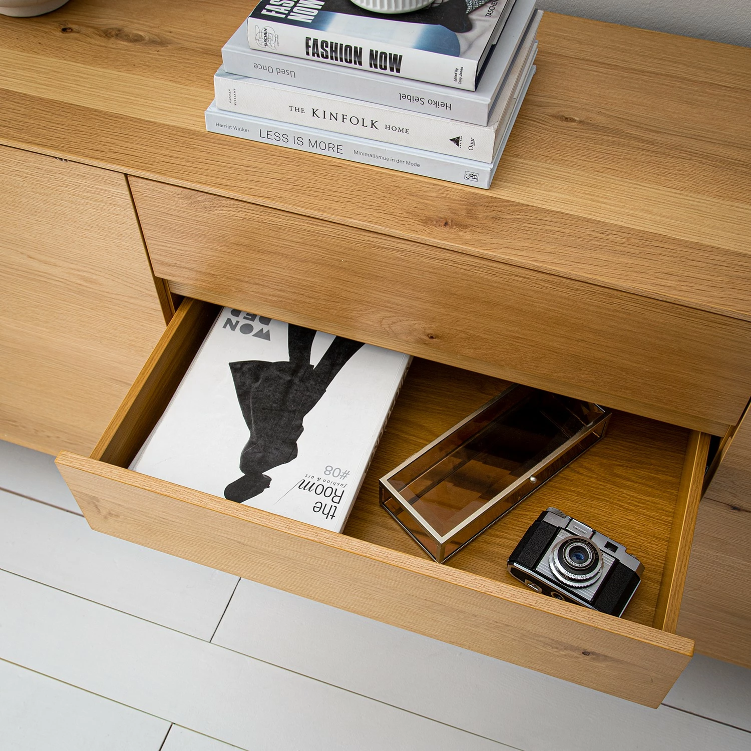 Ars Natura Buffet Nozza I - Placage en bois véritable - Chêne / Noir 18 Ars Natura Buffet Nozza I - Placage en bois véritable - Chêne / Noir – Image 16