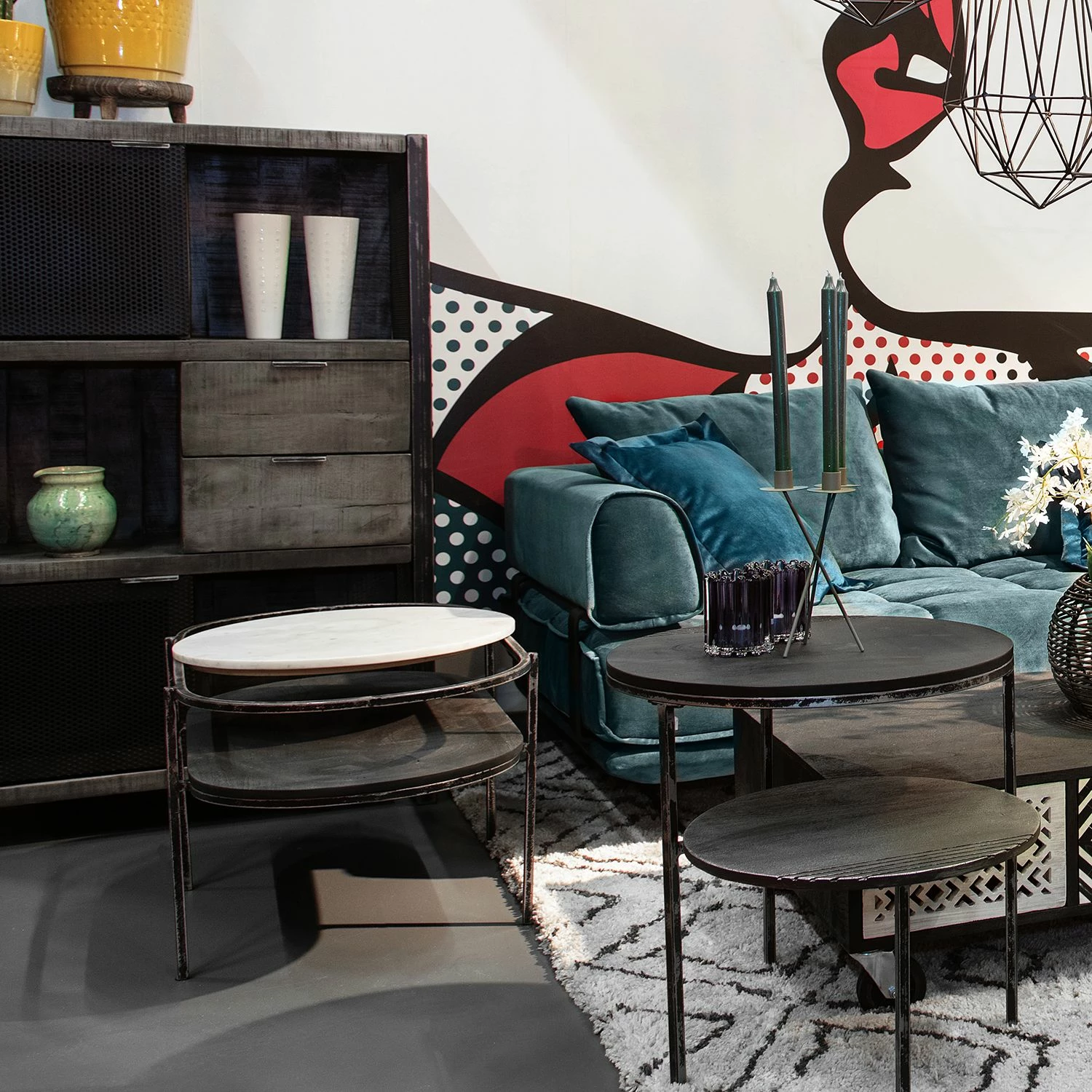 Red Living Table d'appoint Pondo - Acacia massif / Métal - Noir 4 Red Living Table d'appoint Pondo - Acacia massif / Métal - Noir – Image 2