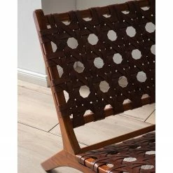 Ars manufacti Fauteuil design Copan - Cuir tressé / Teck massif - marron cognac / Teck 29 Ars manufacti Fauteuil design Copan - Cuir tressé / Teck massif - marron cognac / Teck -loftscape Boutique 1000183944 200529 13221900003 DETAILS P000000001000183944