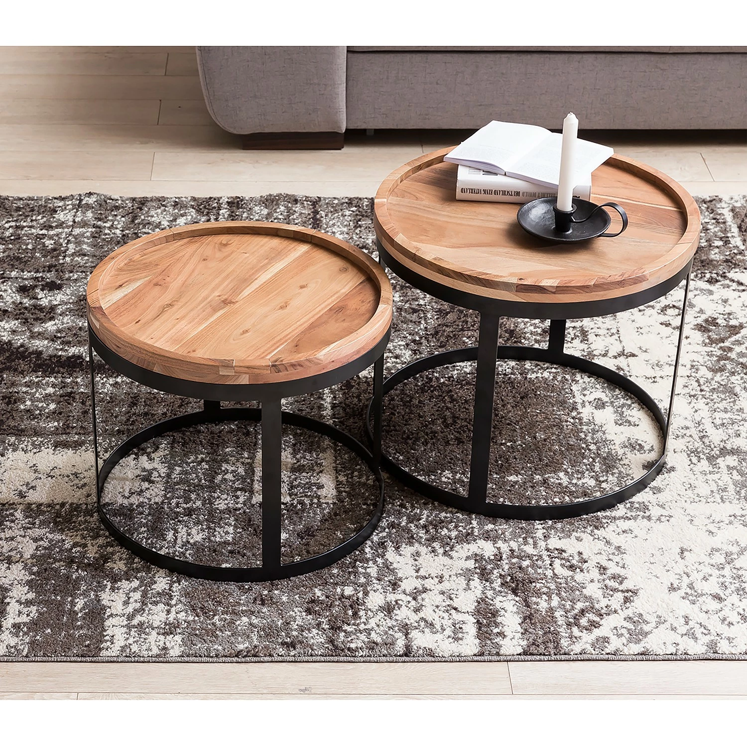 Naturoo Bouts de canapé Palos I (lot de 2) - Acacia massif / Métal - Acacia / Noir 5 Naturoo Bouts de canapé Palos I (lot de 2) - Acacia massif / Métal - Acacia / Noir – Image 3