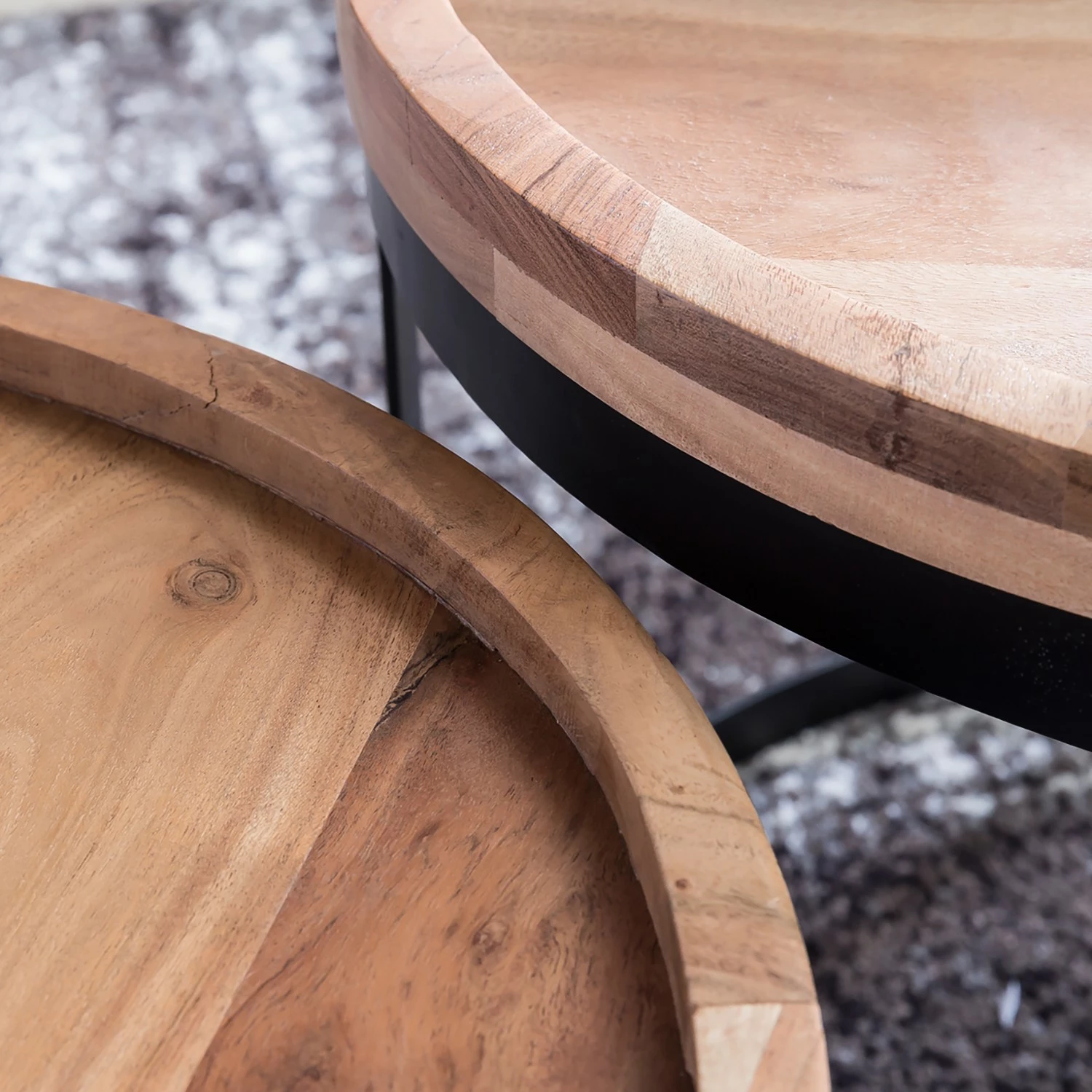 Naturoo Bouts de canapé Palos I (lot de 2) - Acacia massif / Métal - Acacia / Noir 6 Naturoo Bouts de canapé Palos I (lot de 2) - Acacia massif / Métal - Acacia / Noir – Image 4