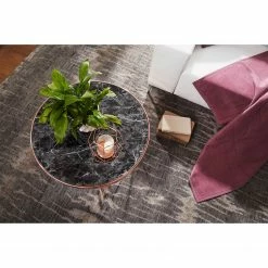 Jack & Alice Bout de canapé Cushina - Verre / métal - Imitation marbre noir / Cuivre 9 Jack & Alice Bout de canapé Cushina - Verre / métal - Imitation marbre noir / Cuivre -loftscape Boutique 1000194323 200108 10063400716 MOOD DETAILS P000000001000194323 mood