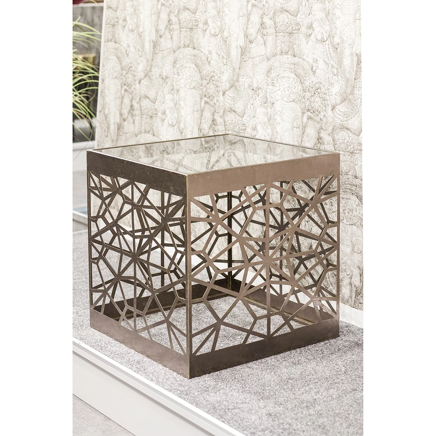 Red Living Bout de canapé Lindsfors I - Verre / Acier - Bronze vieilli 5 Red Living Bout de canapé Lindsfors I - Verre / Acier - Bronze vieilli – Image 3