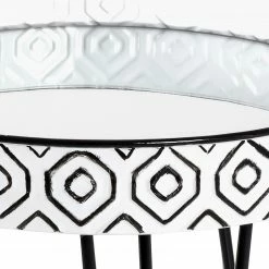 Norrwood Bout de canapé Ponemah II - Verre / Acier - Noir / Blanc 9 Norrwood Bout de canapé Ponemah II - Verre / Acier - Noir / Blanc -loftscape Boutique 1000196493 191211 14163200061 DETAILS P000000001000196493