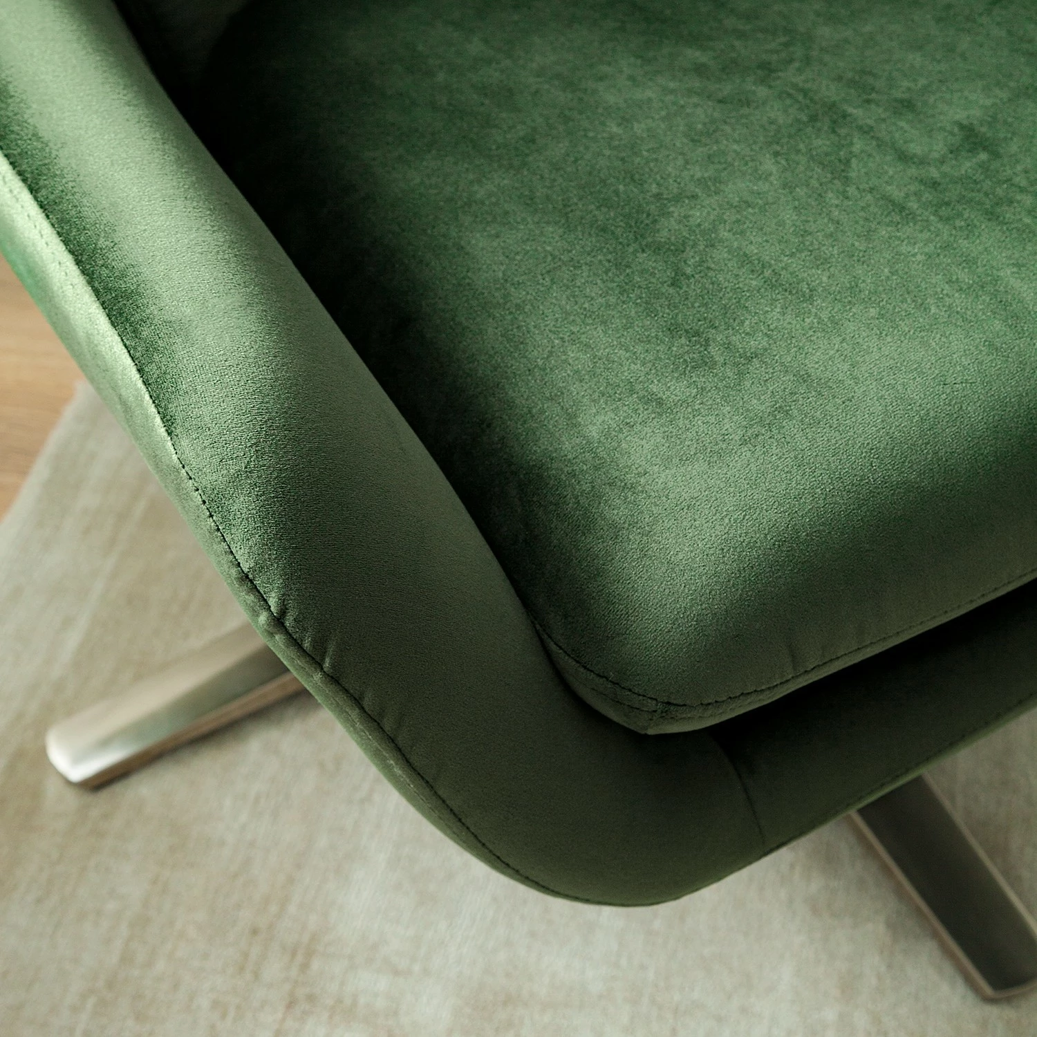 Jack & Alice Fauteuil Bracon - Velours - Vert foncé 18 Jack & Alice Fauteuil Bracon - Velours - Vert foncé – Image 16