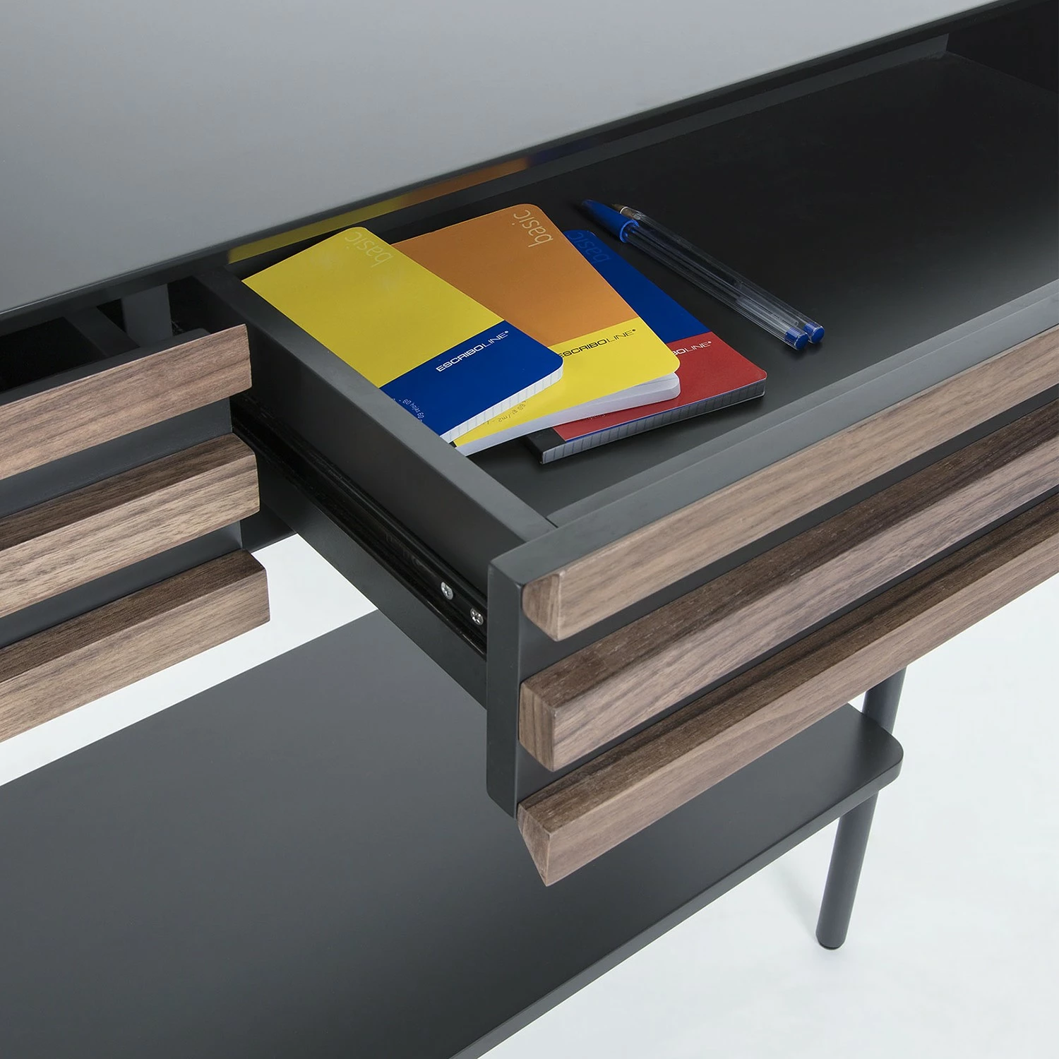 Norrwood Console Kipra - Noyer contreplaqué - Graphite 6 Norrwood Console Kipra - Noyer contreplaqué - Graphite – Image 4