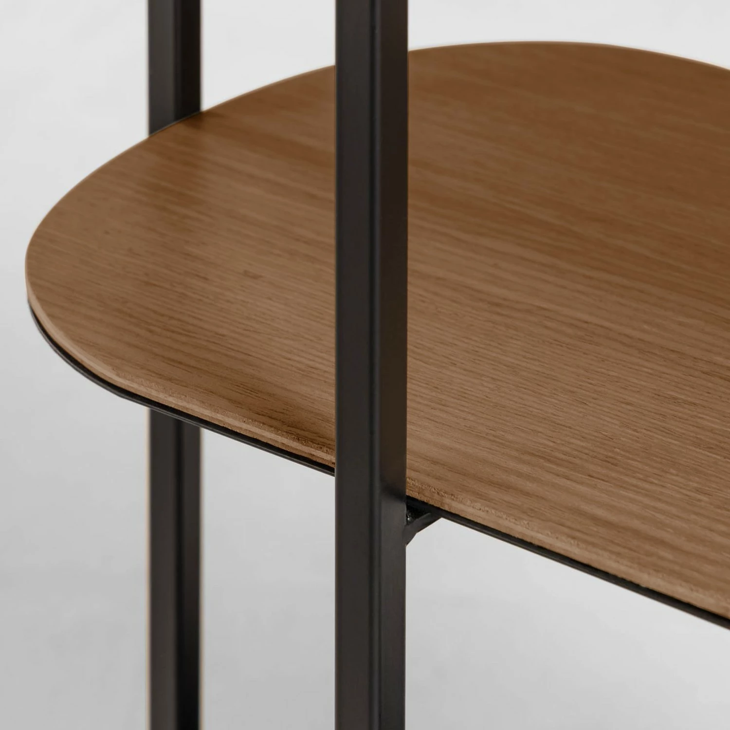 Red Living Étagère Laukaa - Acier / Placage en bois véritable - Noir / Noyer 8 Red Living Étagère Laukaa - Acier / Placage en bois véritable - Noir / Noyer – Image 6