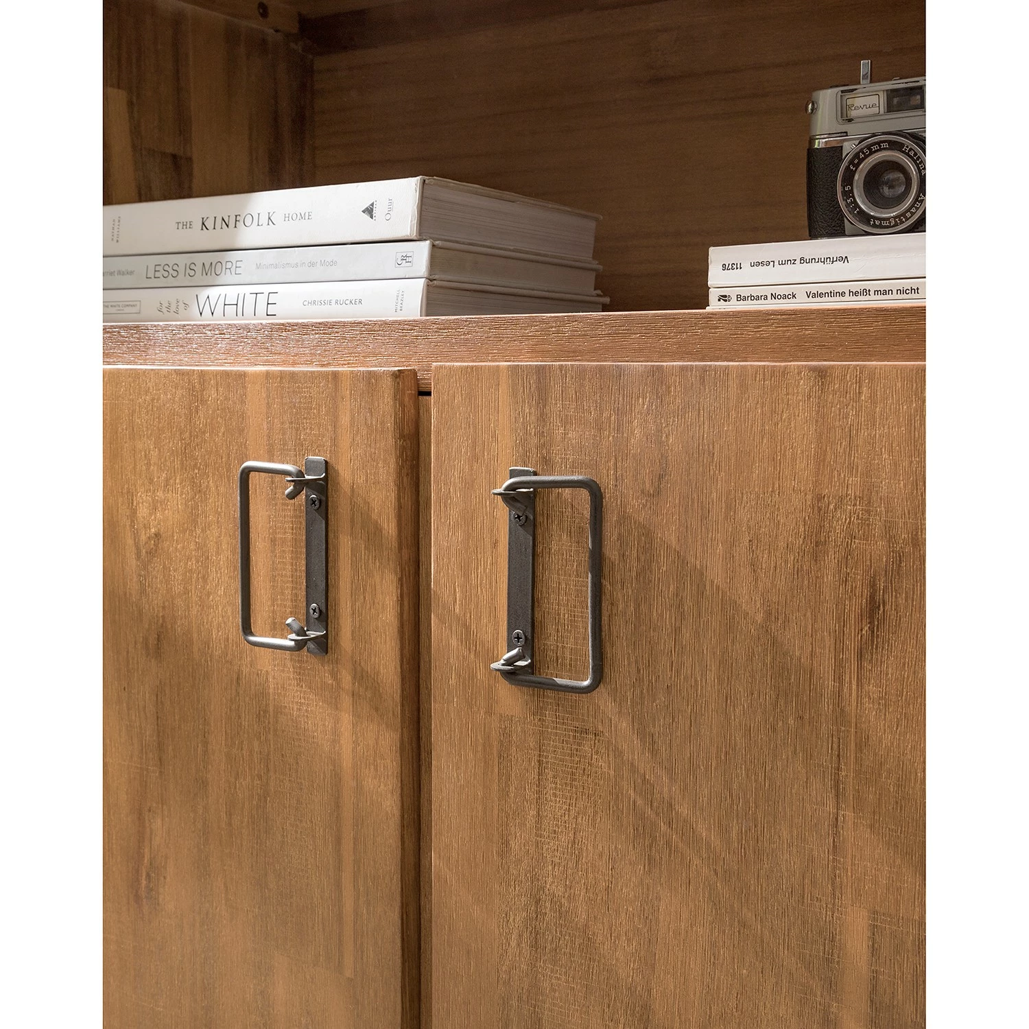 Ars manufacti Buffet Manchester VII - Acacia massif / Métal - Acacia / Anthracite 15 Ars manufacti Buffet Manchester VII - Acacia massif / Métal - Acacia / Anthracite – Image 13