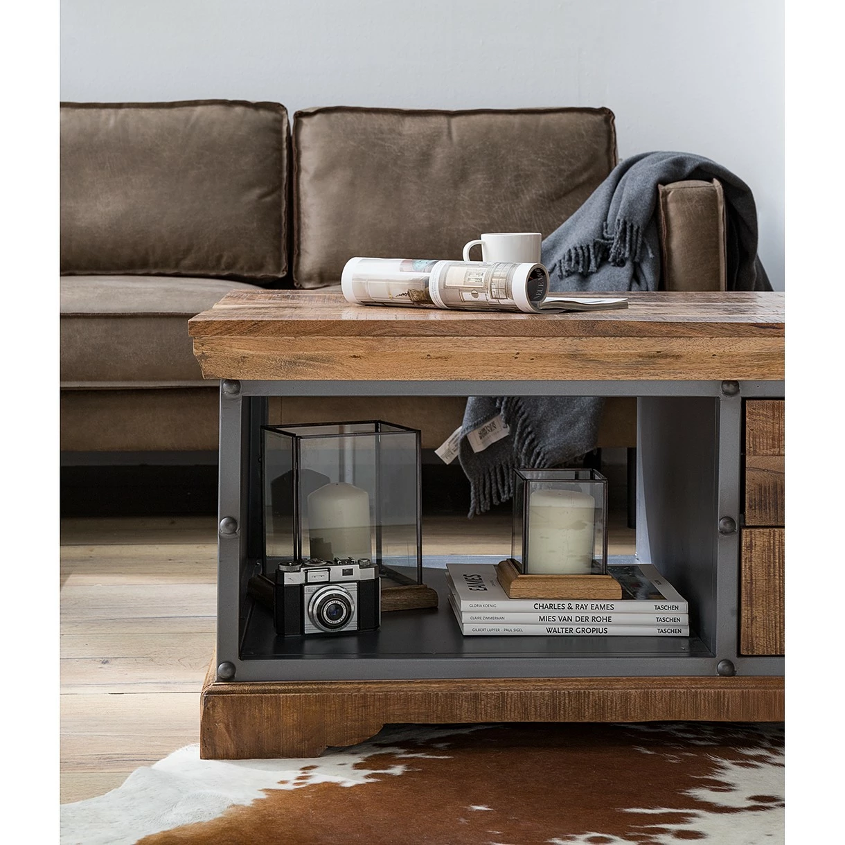 Ars manufacti Table basse Hunter - Manguier massif / Métal - Manguier / Gris bleu 10 Ars manufacti Table basse Hunter - Manguier massif / Métal - Manguier / Gris bleu – Image 8