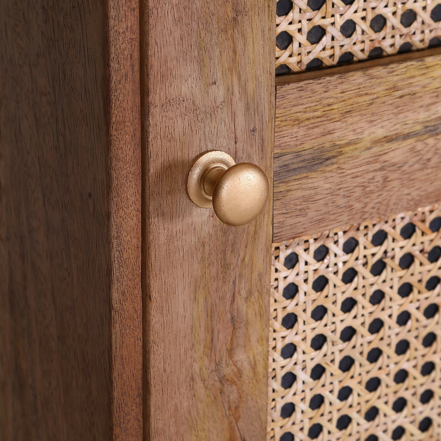Naturoo Commode Nyack I - Manguier massif / Vannerie - Manguier / Doré 5 Naturoo Commode Nyack I - Manguier massif / Vannerie - Manguier / Doré – Image 3