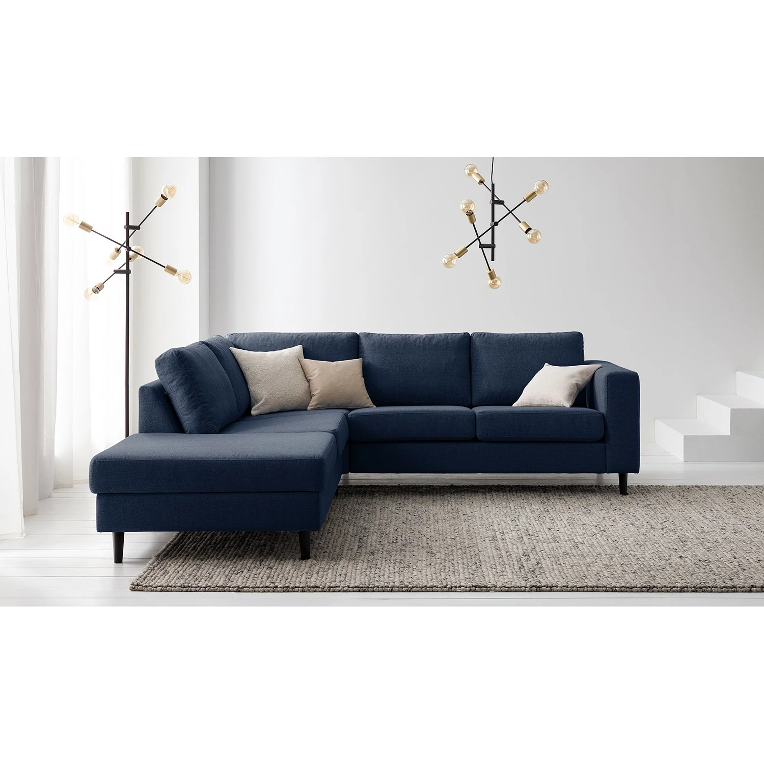 Studio Copenhagen Canapé d’angle COSO Classic ottomane - Tissu Milan : Bleu foncé - Largeur : 238 cm - Méridienne longue à gauche (vue de face) - Coffre de lit - Hêtre 5 Studio Copenhagen Canapé d’angle COSO Classic ottomane - Tissu Milan : Bleu foncé - Largeur : 238 cm - Méridienne longue à gauche (vue de face) - Coffre de lit - Hêtre – Image 3