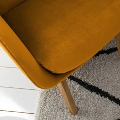 Studio Copenhagen Fauteuil Marols - Velours Shyla: Orange jaune - Chêne clair -loftscape Boutique 1000217270 210122 15291300076 DETAILS P000000001000217270