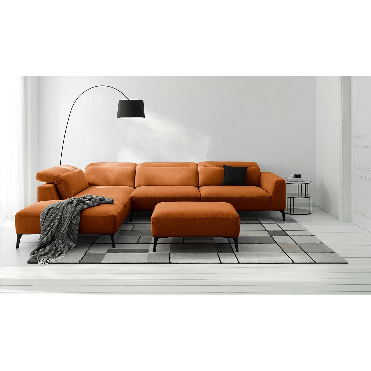 Studio Copenhagen Canapé d’angle Berrie II - Tissu Saia: Rouille - Largeur : 325 cm - Méridienne longue à gauche (vue de face) 4 Studio Copenhagen Canapé d’angle Berrie II - Tissu Saia: Rouille - Largeur : 325 cm - Méridienne longue à gauche (vue de face) – Image 2