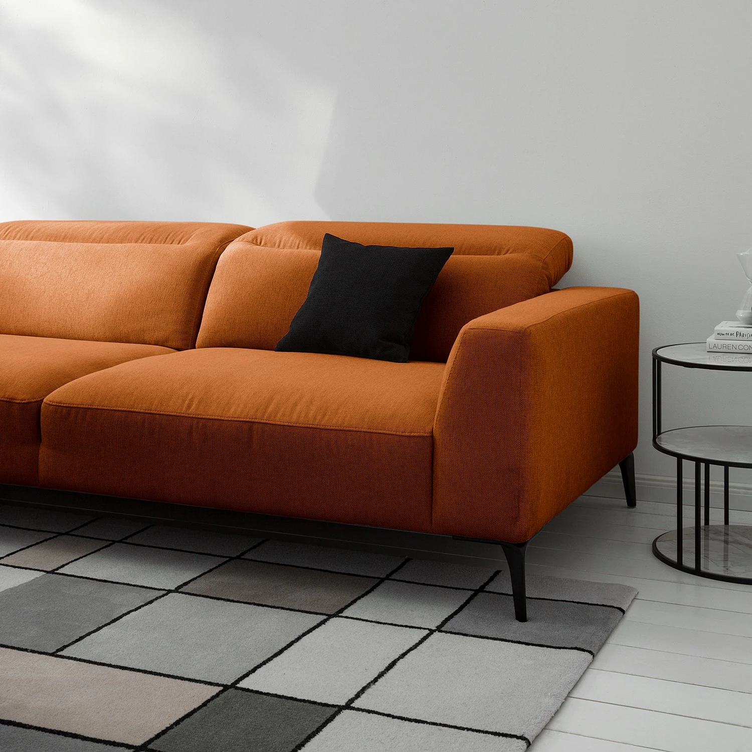 Studio Copenhagen Canapé d’angle Berrie II - Tissu Saia: Rouille - Largeur : 325 cm - Méridienne longue à gauche (vue de face) 17 Studio Copenhagen Canapé d’angle Berrie II - Tissu Saia: Rouille - Largeur : 325 cm - Méridienne longue à gauche (vue de face) – Image 15