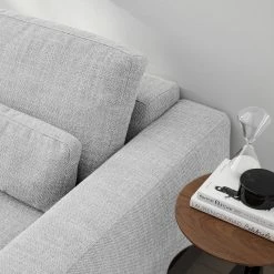 Studio Copenhagen Canapé d’angle Willows III - Tissu Amila: Gris clair - Méridienne courte à droite (vue de face) 33 Studio Copenhagen Canapé d’angle Willows III - Tissu Amila: Gris clair - Méridienne courte à droite (vue de face) -loftscape Boutique 1000218223 210127 14550400430 DETAILS P000000001000218223