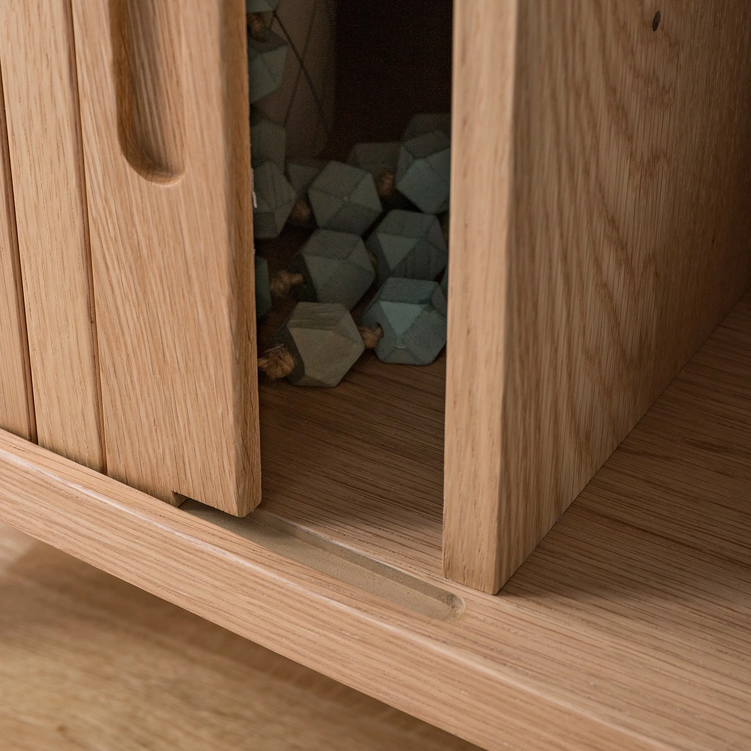 Mørteens Meuble TV Hanck - Partiellement en chêne massif 20 Mørteens Meuble TV Hanck - Partiellement en chêne massif – Image 18