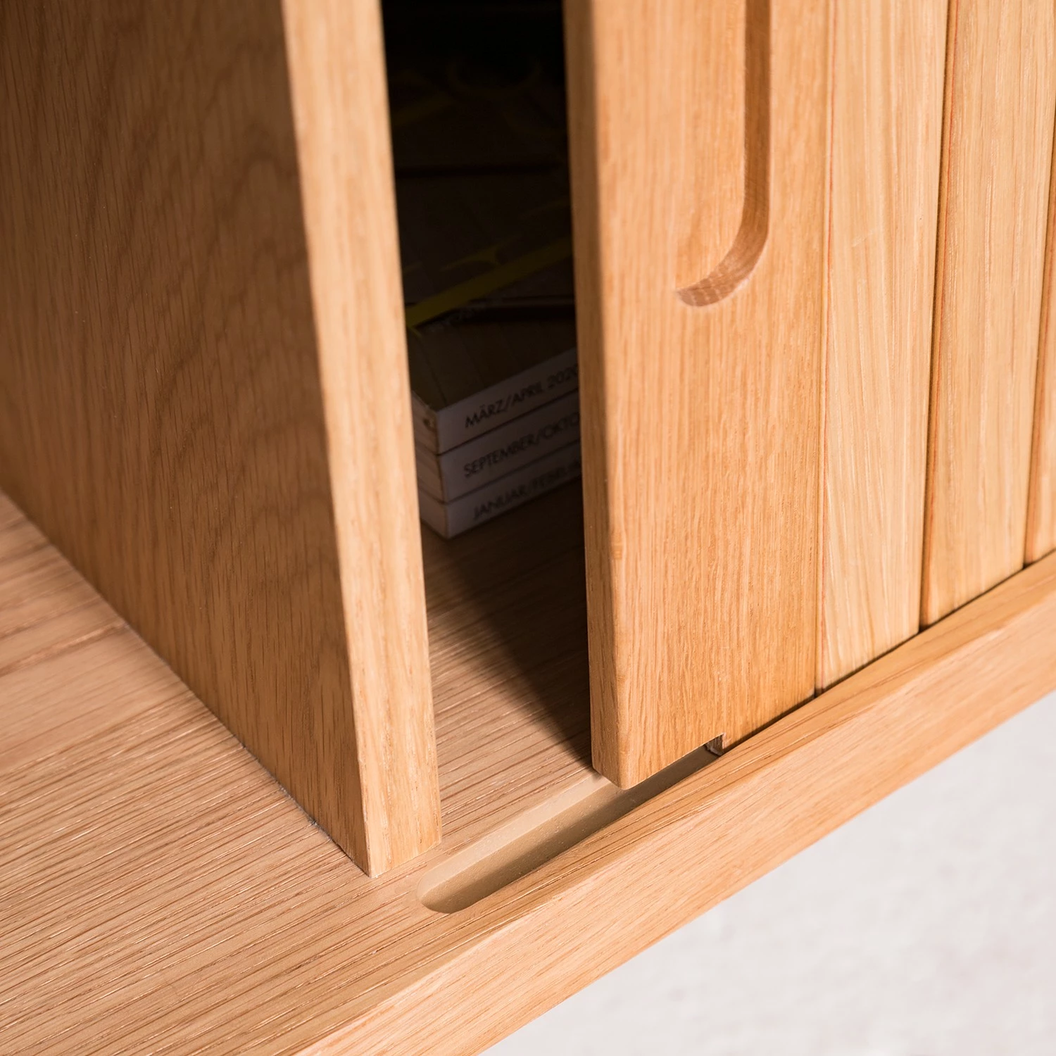 Mørteens Meuble TV Hanck - Partiellement en chêne massif 16 Mørteens Meuble TV Hanck - Partiellement en chêne massif – Image 14